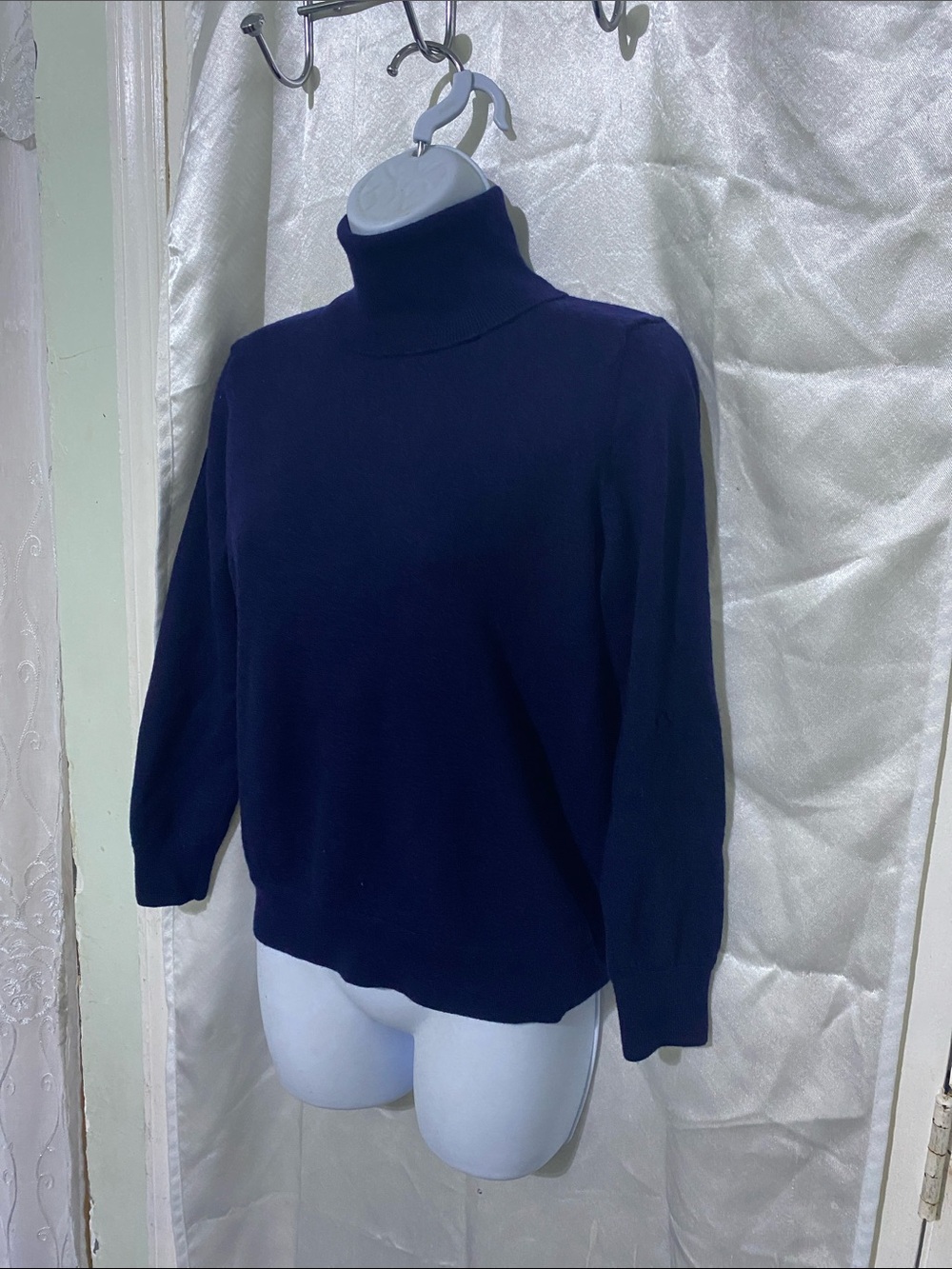 Gap Navy Merino Wool Turtleneck Sweater - Women's